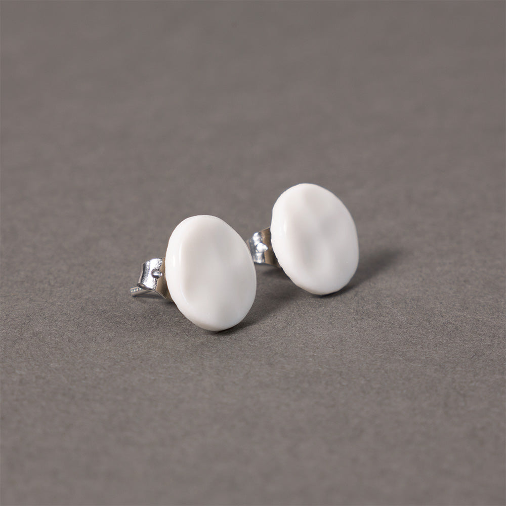 Lobe earrings in Blanche porcelain